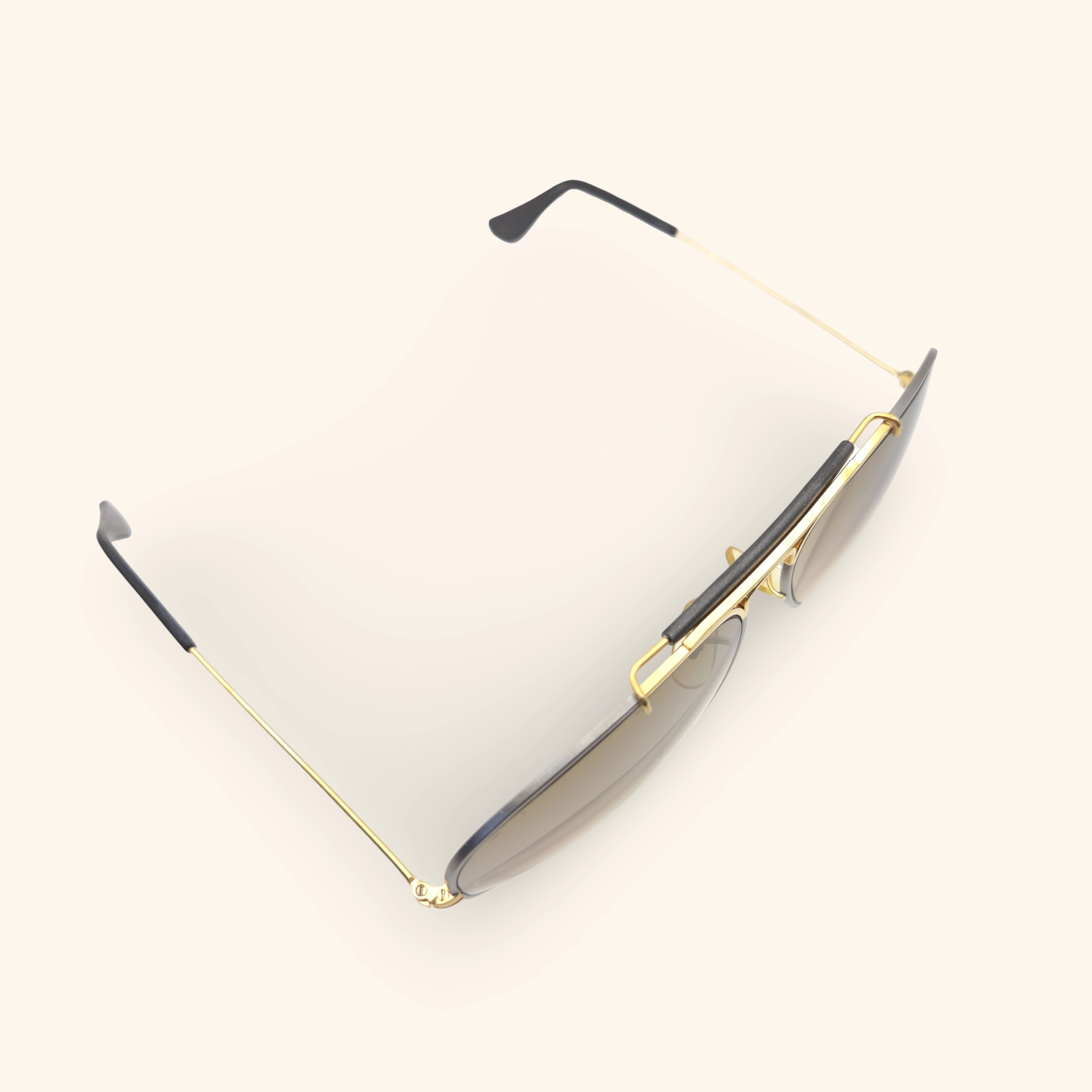 Magnet testing components