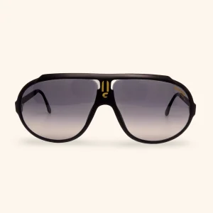 Bold Carrera 5512 shades from 1984—Austrian-crafted with high-contrast C-Vision 400 lenses.