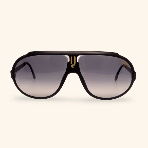 Bold Carrera 5512 shades from 1984—Austrian-crafted with high-contrast C-Vision 400 lenses.